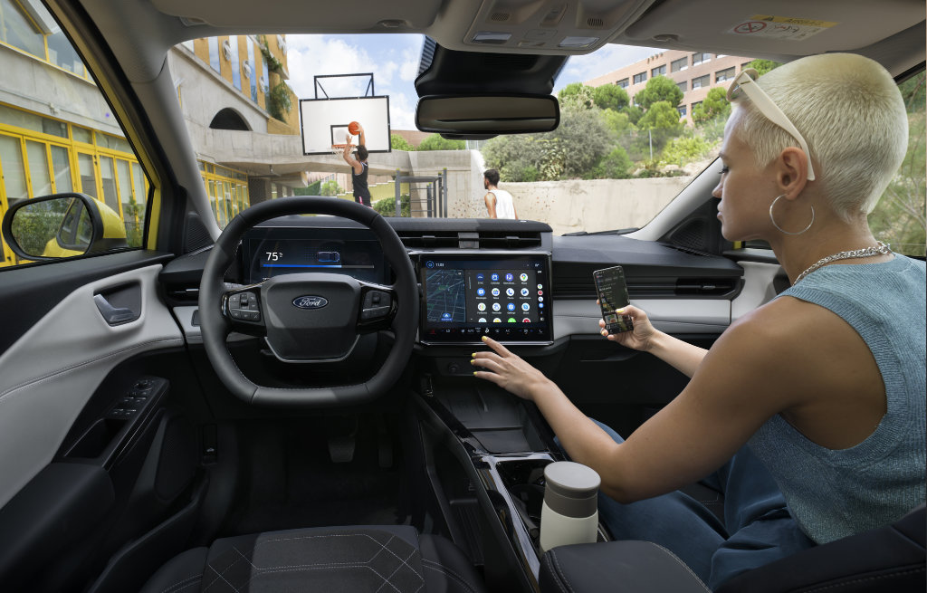 Fra handsfree telefonsamtaler til nedlasting av programvareoppdateringer – Puma® byr på trådløs tilkobling og et 5G-modem som alltid holder deg tilkoblet i Ford Puma